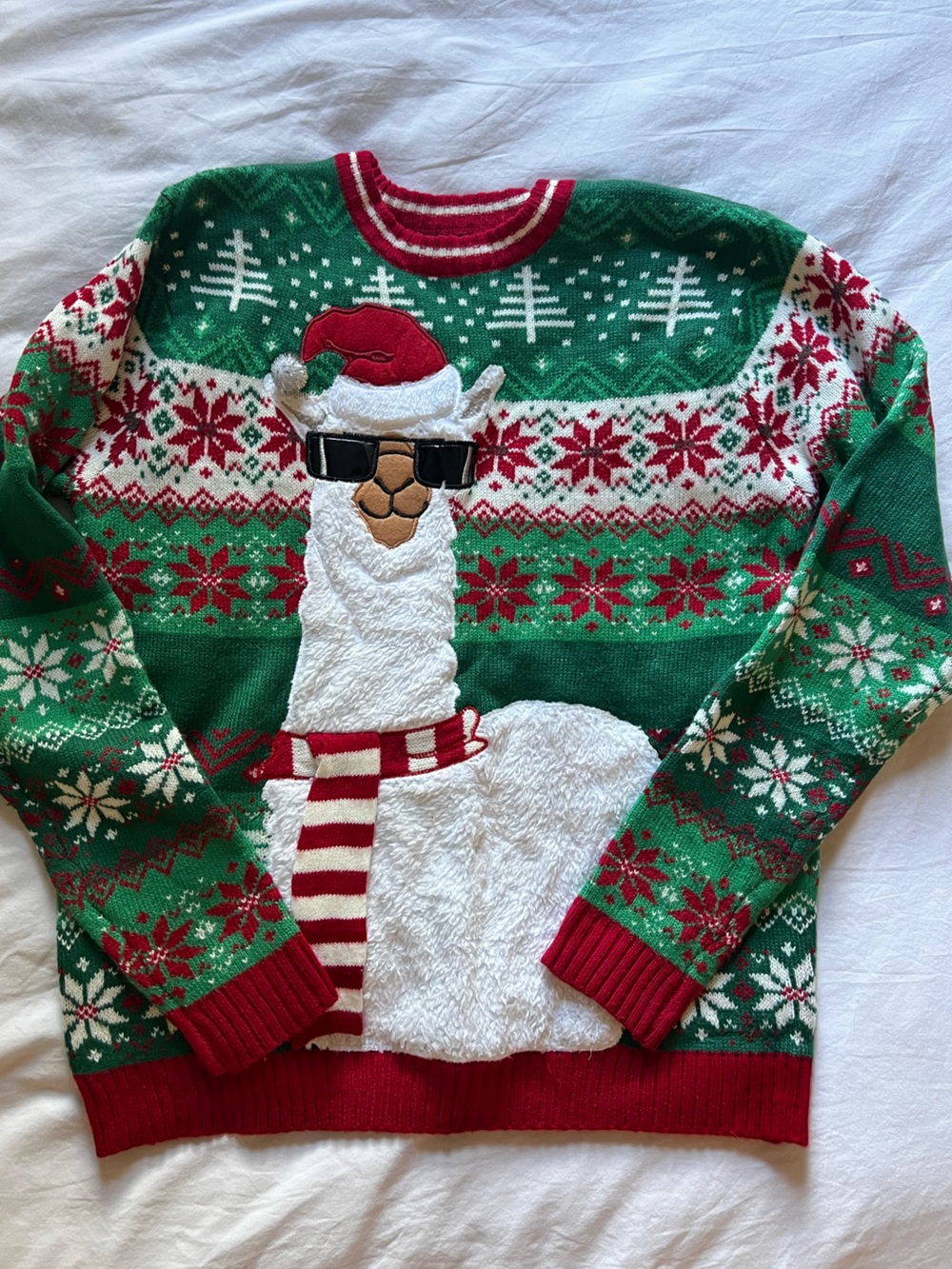 Unisex Holiday Llama Crewneck Sweater - Green - Medium